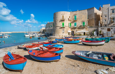 Old harbour in Giovinazzo, province of Bari, Puglia, southern Italy. - obrazy, fototapety, plakaty