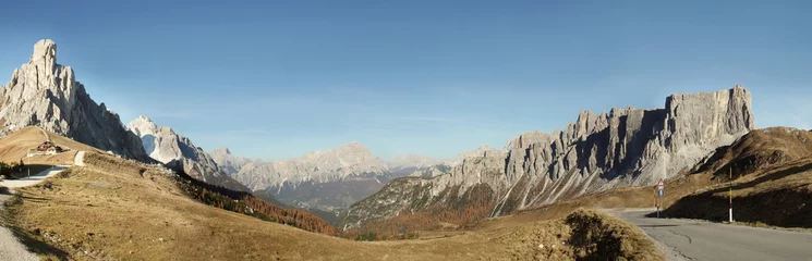 Fototapeten Wide Angle Dolomites Pass Giau Alps Italy © vali_111