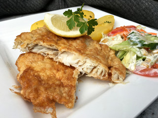 organisch, lifestyle, seehecht, in eihülle, gastronomie, werbetafel, urbano, neu, modern