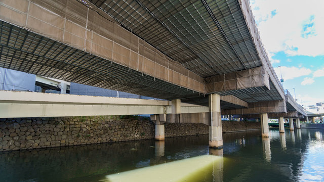 「一ツ橋」の写真素材 74件の無料イラスト画像 Adobe Stock