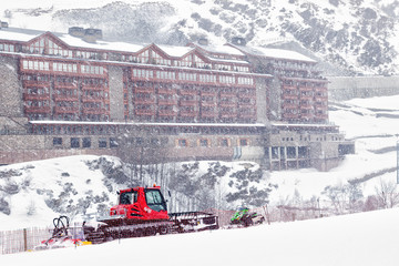 Naklejka premium The ratrak at hotel in mountains