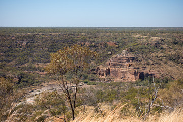 Fototapeta na wymiar The spectacular monolith Pyramid at Porcupine Gorge in rural Queensland