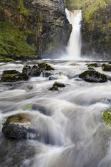 Fototapeta na wymiar Lealt Falls - Isle of Skye