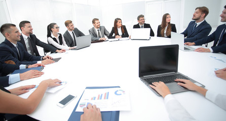meeting of shareholders of the company at the round - table. - obrazy, fototapety, plakaty