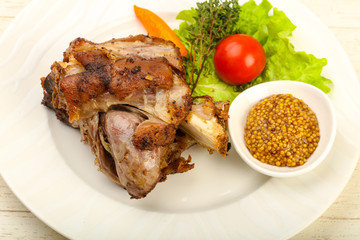 Roasted pork knee