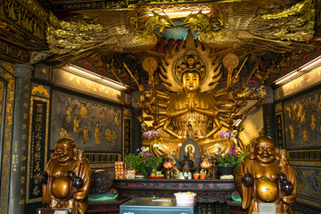 Thousand-armed Goddess of Mercy at Guandu Temple in Taipei, Taiwan　關渡宮の千手観音像