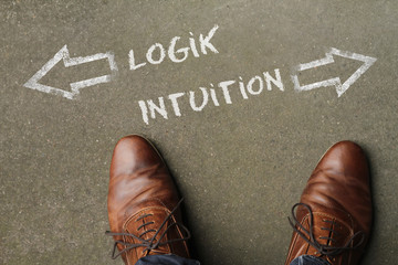 Entscheidung: Logik oder Intuition