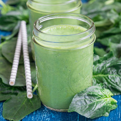 Detox green smoothie with spinach, square