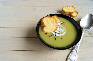 vegetarian cream soup of green vegetables.