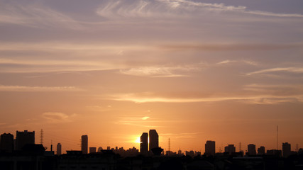 Fototapeta na wymiar city scape during sunset
