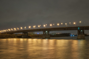 Fototapeta na wymiar мост, Омск, ночной город