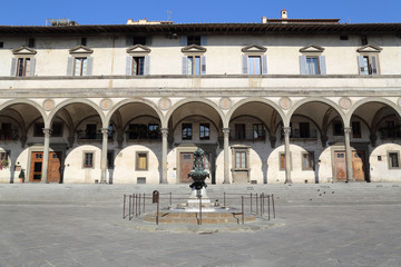Fototapeta na wymiar Historical piazza in Florence, Italy