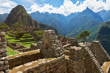 Fototapeten Architecture in Machu Picchu © PixieMe