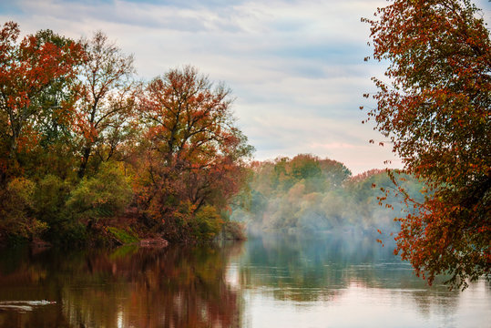 Beautiful morning on the river © Baronb