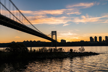 Fototapeta na wymiar Sunrise And Autumn Colors New York New Jersey