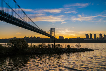 Fototapeta na wymiar Sunrise And Autumn Colors New York New Jersey