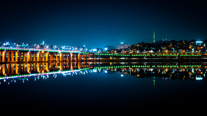 Fototapeta na wymiar Namsan Tower and Hannam Bridge on the Hangang