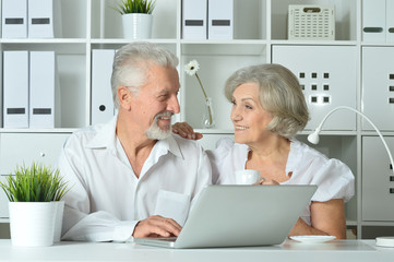 Fototapeta premium pregnant woman in red dress