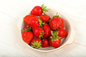 Strawberry in the bowl