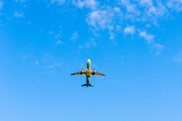 Flugzeug 