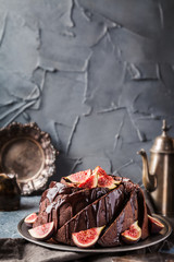 Gingerbread Bundt Cake