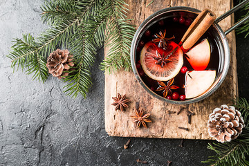 Hot mulled wine