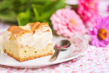 Cream pie