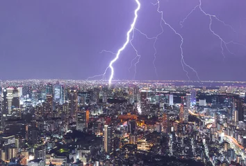 Photo sur Plexiglas Orage Heavy Thunderstorm and lightning over the night City, Storm and Rain