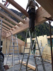 tetto carpentiere costruzione tetti edilizia case case eco case in legno 