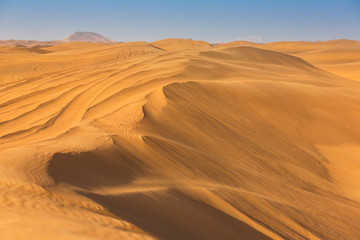 Fototapeta na wymiar Sand Dunes in Dubai