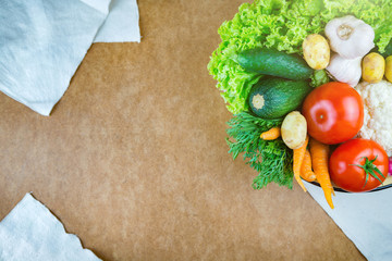 vegetables, vegetable arrangement, a bowl with vegetables.