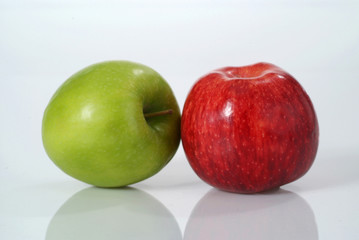 Äpfel gruen und rot