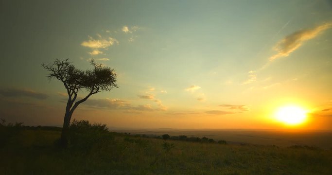 Timelapse of a colorful sunset at Maasai Mara National Park. Kenya, Africa