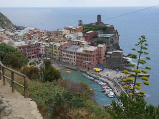 Vernazza - panorama dal sentiero azzurro direzione Levanto