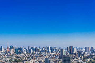 東京　青空と都市風景