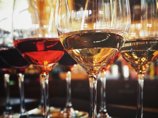 White and red wine