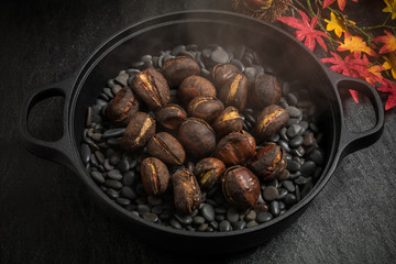 焼き栗　Roasted chestnuts
