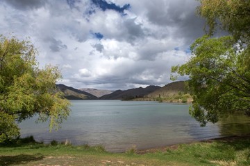Fototapeta na wymiar Lake Benmore New Zealand