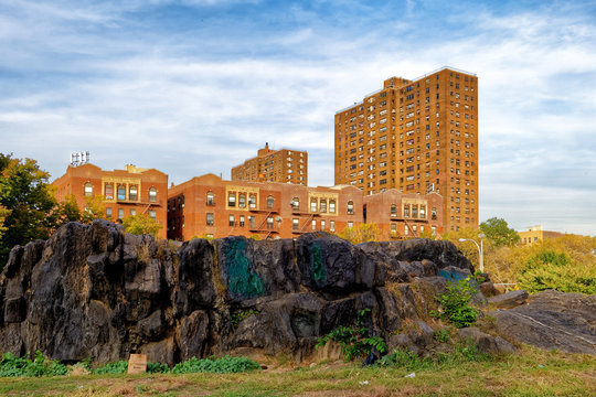 Iconic Bronx view from Saint Mary&rsquo;s Park