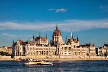 Obraz premium Budapest, Parlamentsgebäude