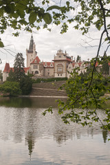 Fototapeta na wymiar Pruhonice castle