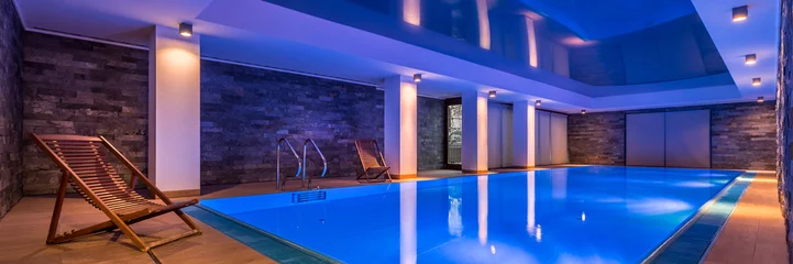 Fotobehang Hotel chique Luxurious indoor swimming pool  © Dariusz Jarzabek