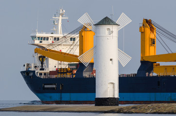 GENERAL CARGO SHIP - Exit of a merchant ship to the sea © Wojciech Wrzesień