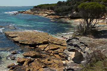 Fototapeta na wymiar Küste bei Port Hacking Point in Royal NP in Australien
