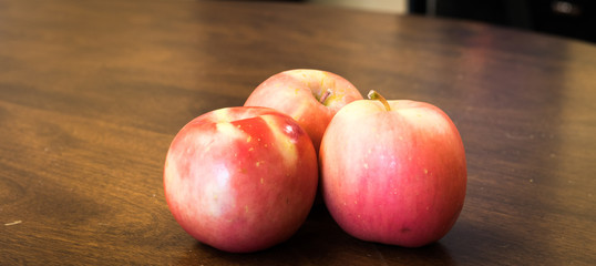 Red Apples