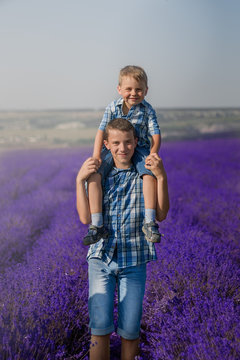 Старший Брат" Images – Browse 13 Stock Photos, Vectors, and Video ...
