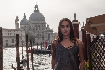 beautiful girl photographic service in Venice