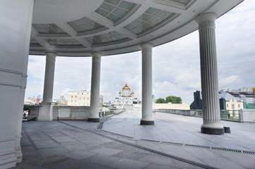 Panoramic view of the Cathedral of Christ the Saviour and Patriarch Bridge, Moscow, Russia.