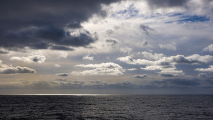 Obraz premium Cloudscape in the middle of Pacific