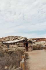 old rustic cabin house